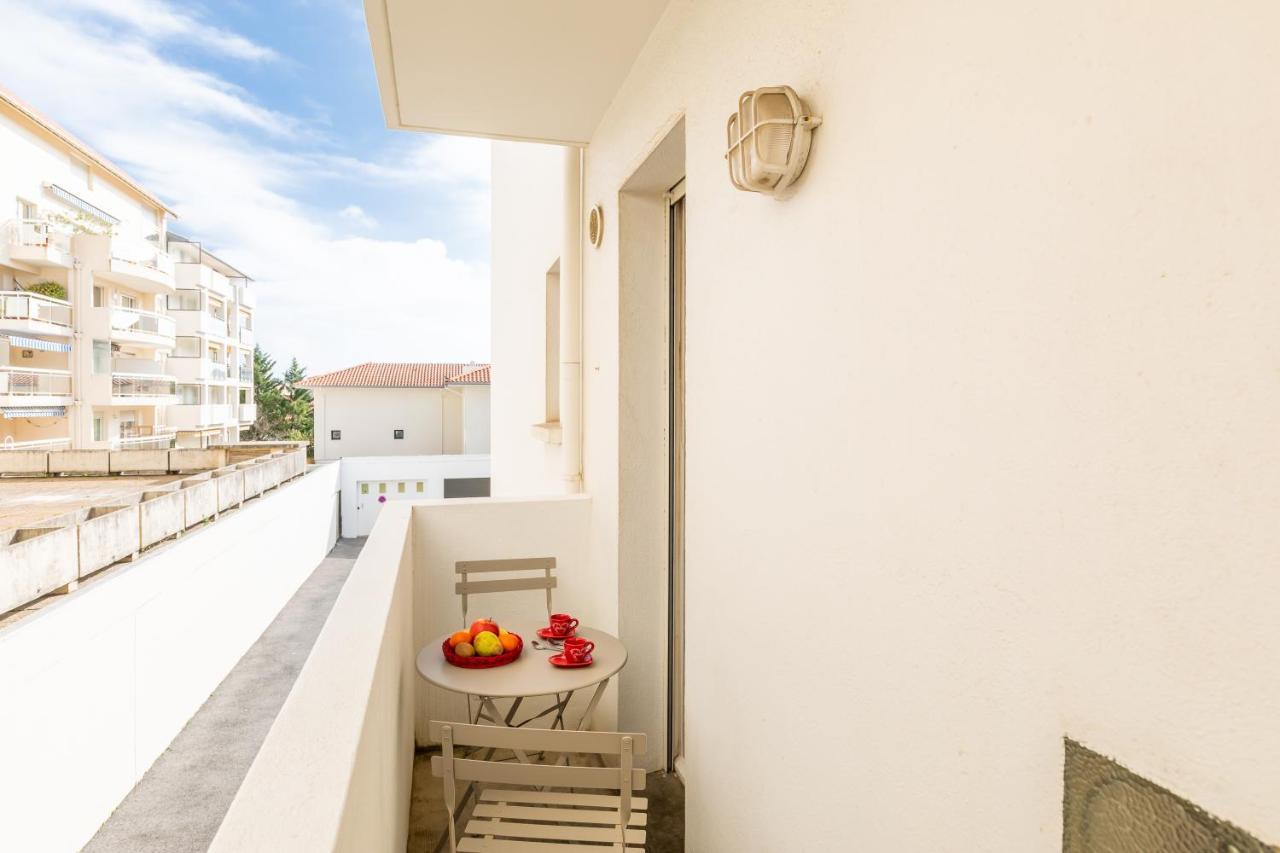 Waikiki Apartment Биариц Екстериор снимка